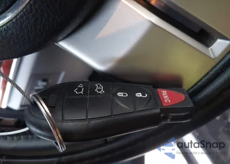 2011 Jeep Grand Cherokee Limited z USA, uszkodzony, nr VIN 1J4RR5GG2BC612595